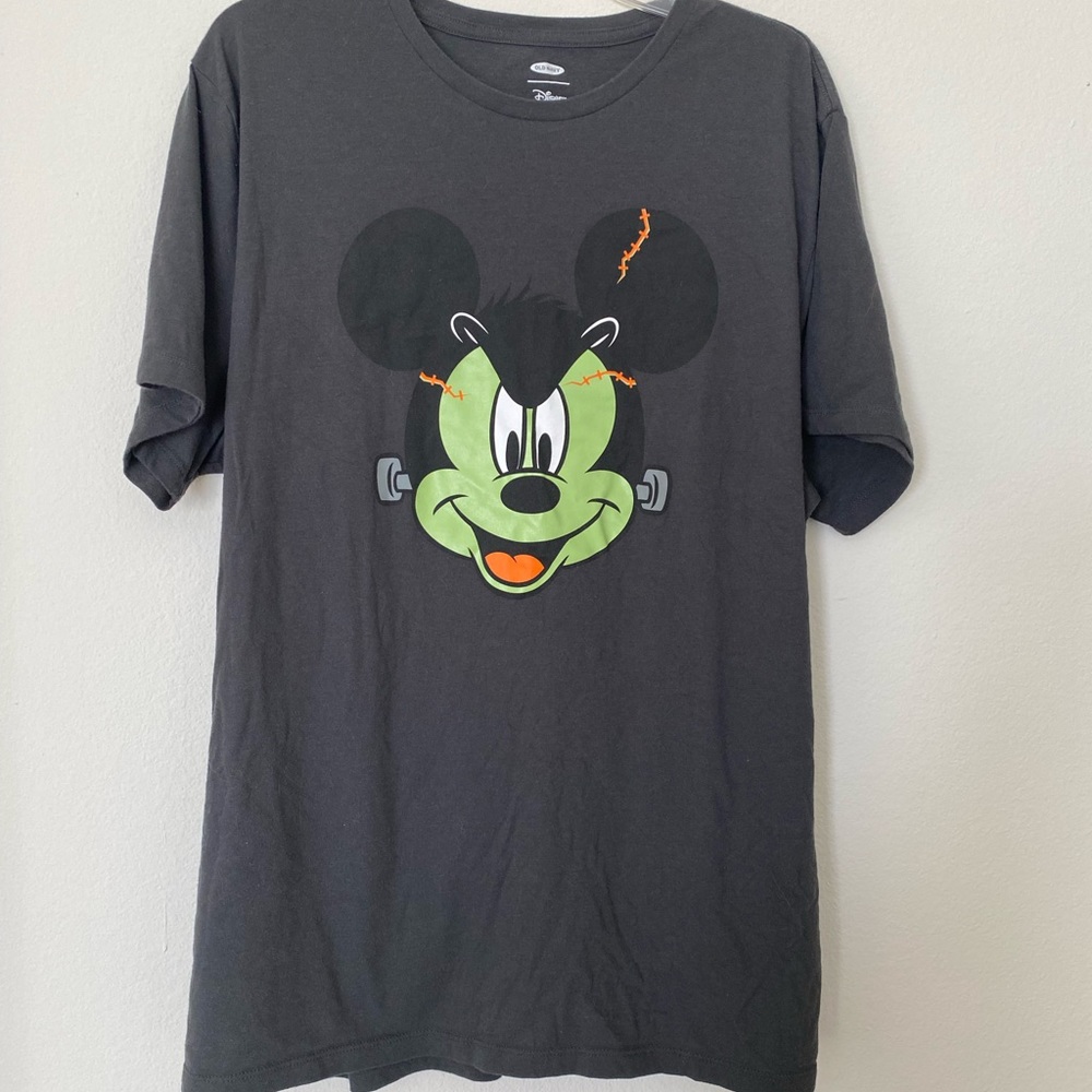Mickey Halloween Disney shirt